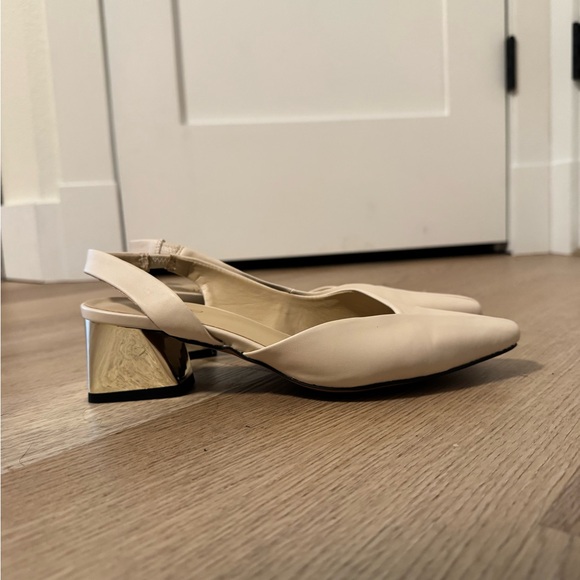 Franco Sarto Women's Elegant Cream Heels - Picture 11 of 12